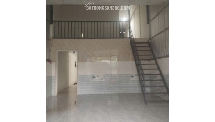 Bán nhà 70m2 full thổ cư lộ oto giá chưa tới 800 triệu